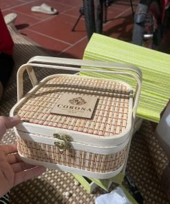 Hôp mành vuông màu hồng bằng tre - TRE0060