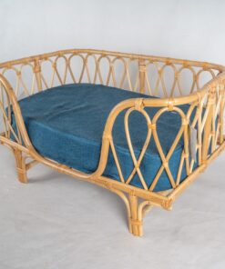 Sofa giường thú cưng bằng mây cổ điển - SG1601